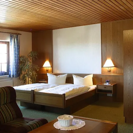 Landgasthaus Pfahl 2*