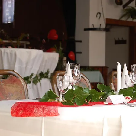 מלון Landgasthaus Pfahl Wershofen