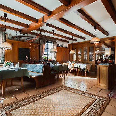 Landgasthaus Pfahl 2*