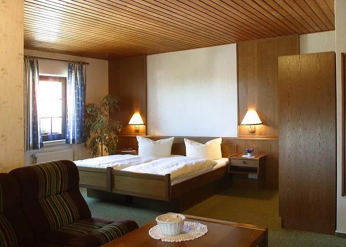 Landgasthaus Pfahl 2*