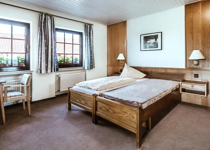 Hotel Landgasthaus Pfahl 2*